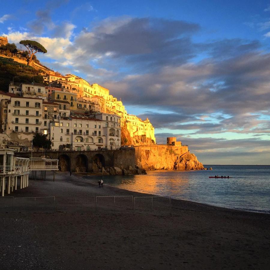 Amalfi Resort Екстер'єр фото