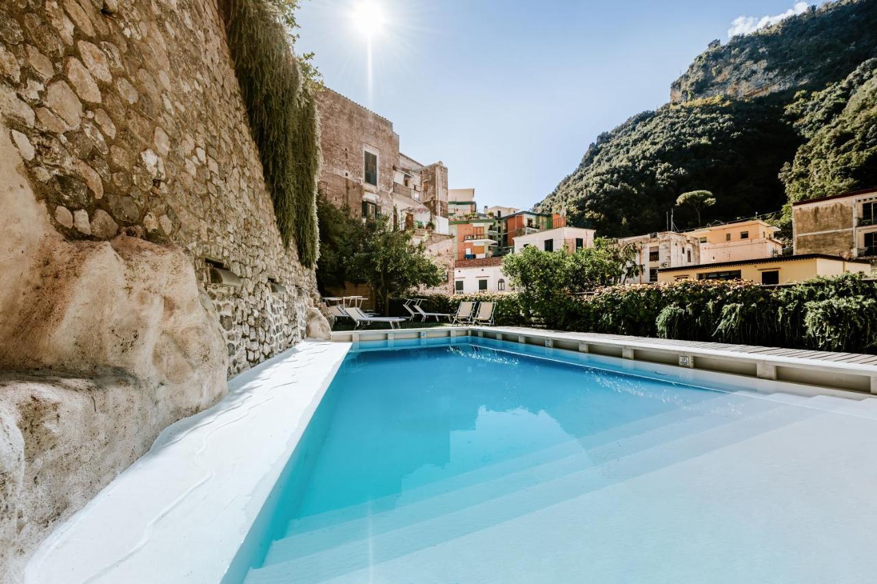 Amalfi Resort Екстер'єр фото