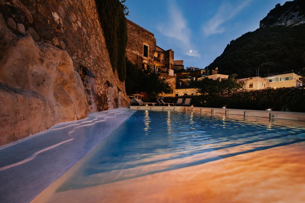 Amalfi Resort Екстер'єр фото