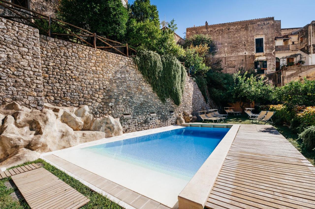 Amalfi Resort Екстер'єр фото
